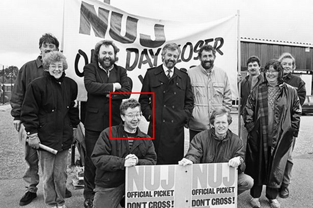michael-gove-on-nuj-picket-line-aberdeen-press-and-journal-in-1989-111697760